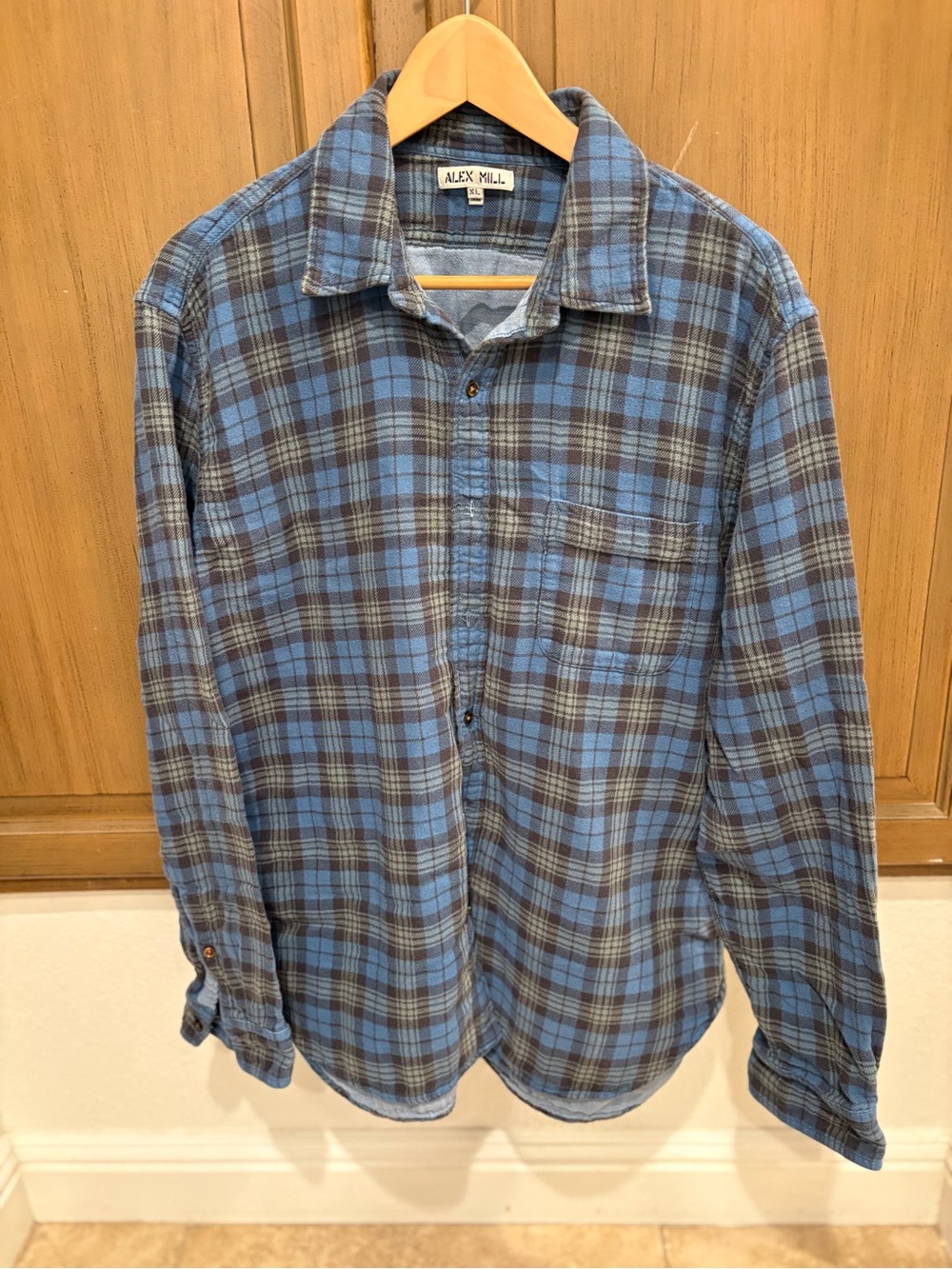 Alex Mill Blue and Black Plaid Button-Down Shirt